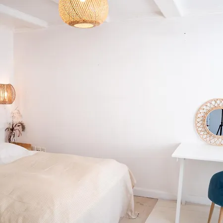 Med Havudsigt Og Privat Sauna Willa Espergærde
