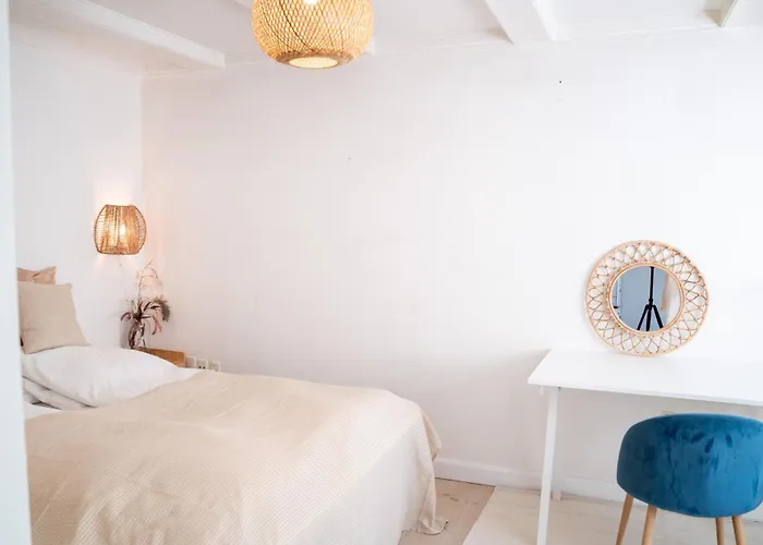 Med Havudsigt Og Sauna Villa Espergaerde